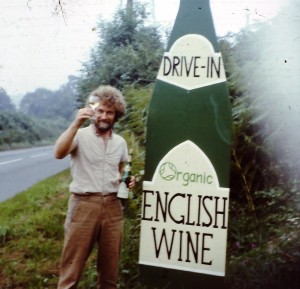 Roy öffnet Sedlescombe 1984 für die ersten Besucher - © Sedlescombe Organic Vineyard